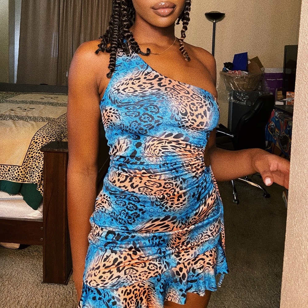 Bodycon dress - Picture 3 of 4